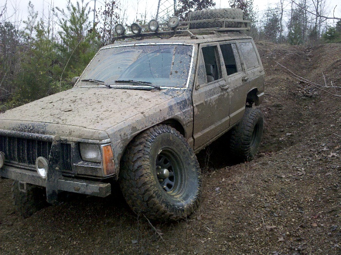 Trimming front wheel-well for 33s on 92 XJ-forumrunner_20111217_072917.jpg