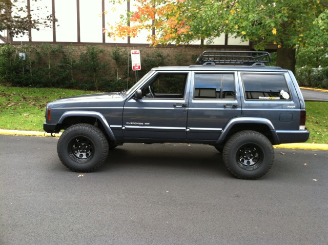 Anyone with 31s, 3 inch lift, 15x8, and 3.75 bs-img_0690.jpg