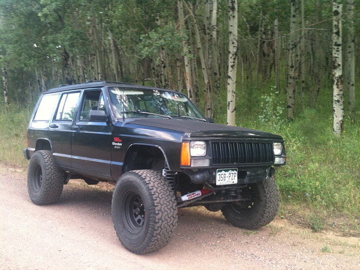 Pics of cherokee with 4.5 re lift-image-3689622134.jpg