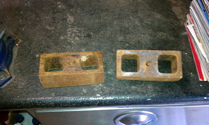 F/S 2&quot; lift blocks-imag0265.jpg