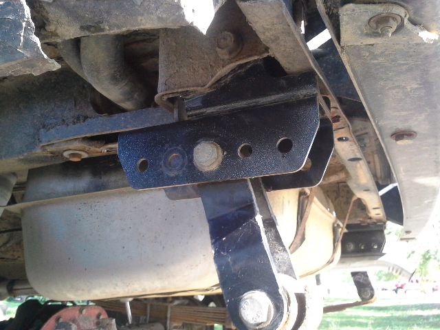 shackle relocation and shackles-forumrunner_20131008_102932.jpg