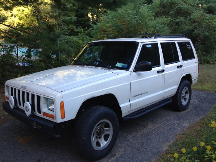 2000 jeep cherokee sport-image-702744783.jpg