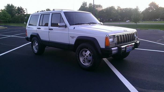 90 Cherokee Laredo 167,000-uploadfromtaptalk1373937393748.jpg