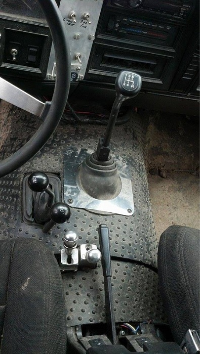 1988 lifted locked two door XJ-image-2324026998.jpg