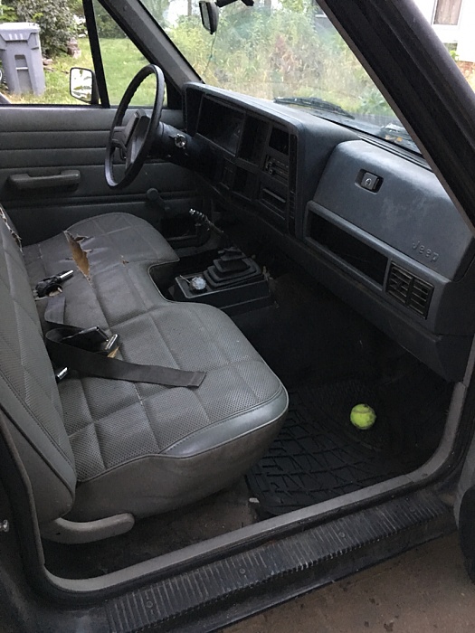 1989 Comanche MJ-photo612.jpg