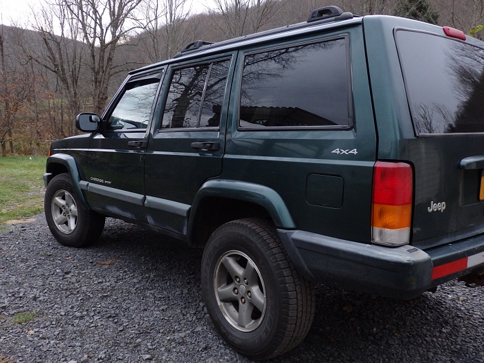 2000 Jeep Cherokee Sport / end of year 50% off-pa296044.jpg