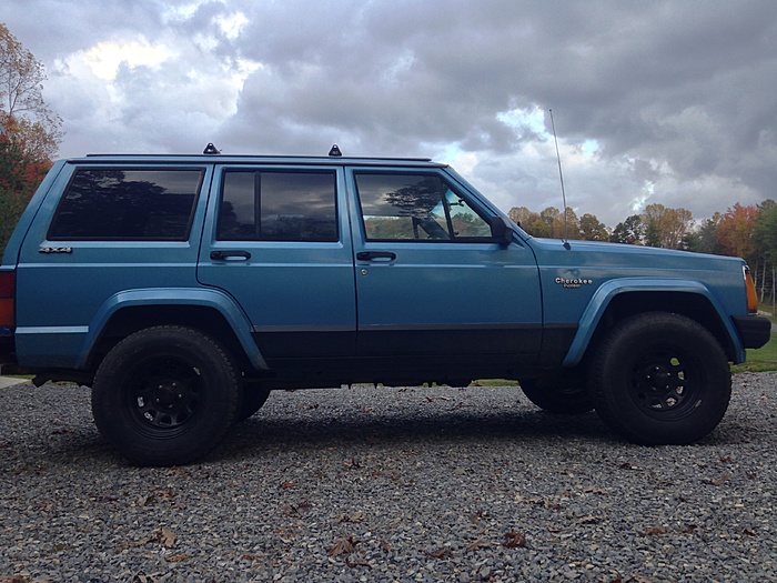 87 XJ Pioneer, Parts or free motor-img_0131.jpg