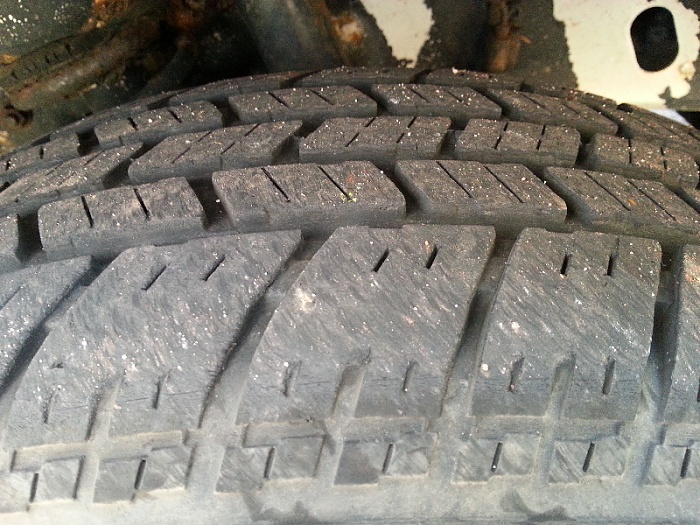 cherokee country wheels/tires for trade-forumrunner_20130425_222801.jpg