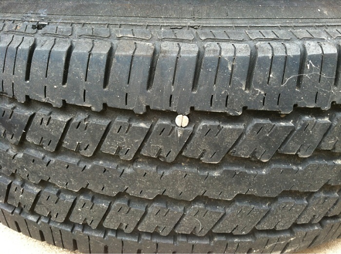 Stock jeep wheels-image-1369294241.jpg