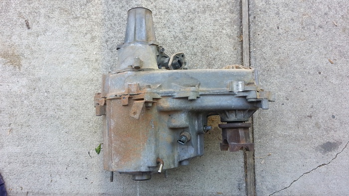 1992 NP231 Transfer Case for sale-231-trans-top-2.jpg