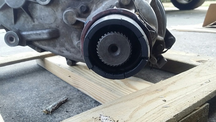 GM transfer case-20160131_152457.jpg