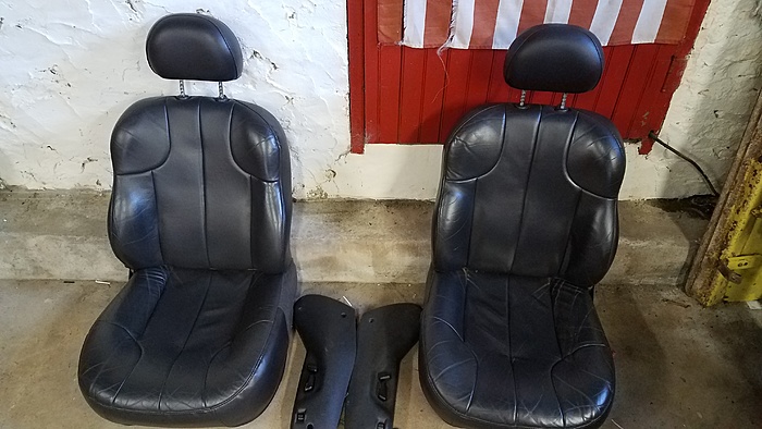 WJ Leather Seat Set-20170428_183324.jpg
