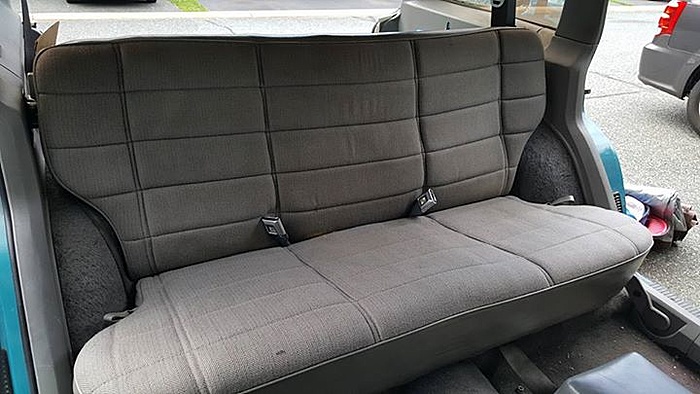 (Bel Air, MD) *FREE* front and rear seats from a 94 Cherokee XJ sport-19961365_1883541971898764_8835135129127532774_n.jpg