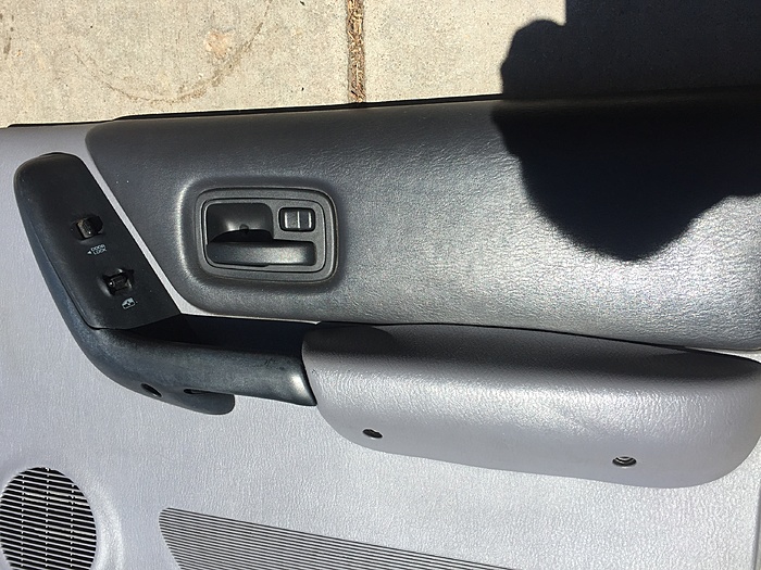 1998 Cherokee Sport door panels-img_2247.jpg