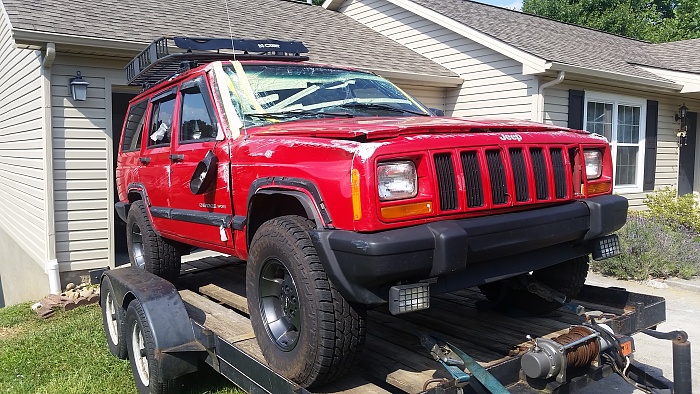 Flame red 2001 cherokee part out, 2wd, 4dr-20160612_171122.jpg