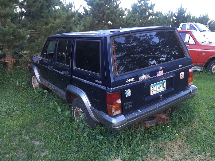 96 xj - blue - upcountry package-photo123.jpg