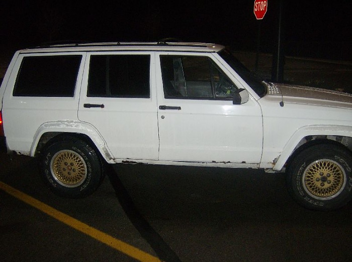 New Jeep guy-passenger-side-.jpg