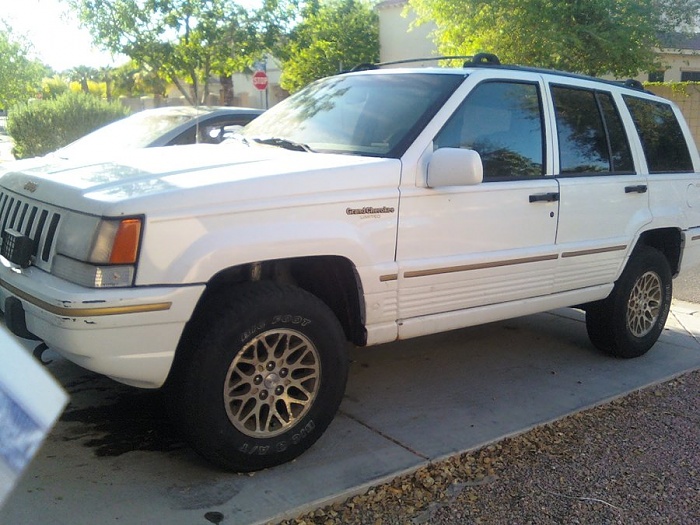 New to the Jeep thing, bought a '95 ZJ-jeepzj.jpg