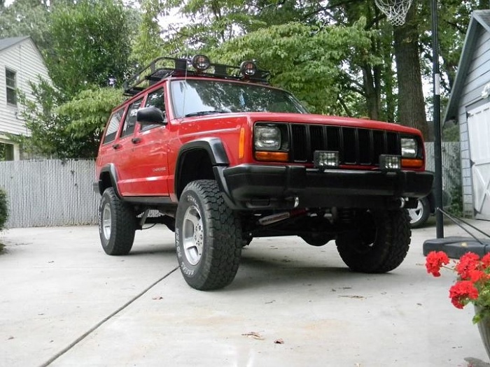 New from Raleigh, NC. 98' XJ, Lifted, Locked, 35's, ARB, Warn, ect-image-3086970598.jpg