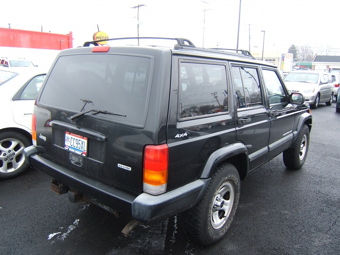 New Jeep Owner-2000xj-006.jpg