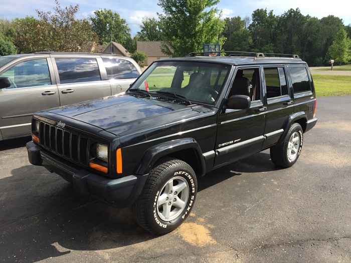 Got me a 2000 Jeep Cherokee-image-3814608934.jpg