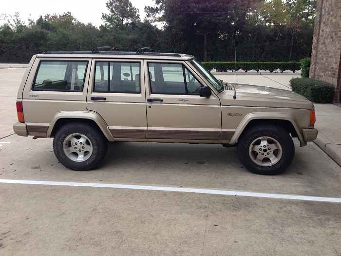 New Jeep owner (94 Country)-img_0052.jpg