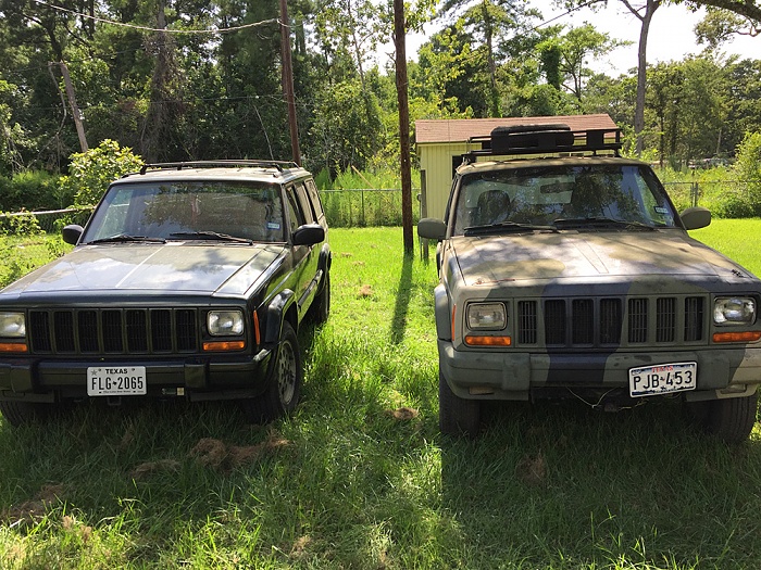 New to the Jeep scene.-both.jpg