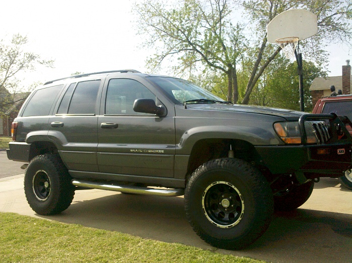 wife's ride-forumrunner_20110410_215334.jpg