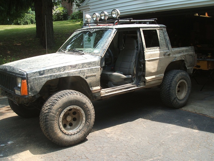 new XJ owner in southern CT-jeep.jpg