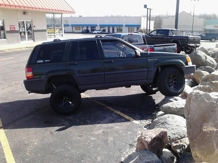 Post your lifted ZJ/WJ-jeep.jpg